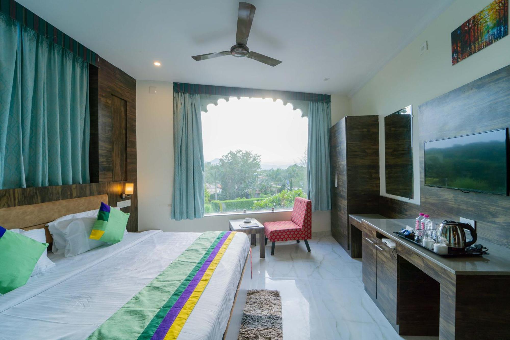 Treebo The Aravali Getaway Hotel Удайпур Екстериор снимка
